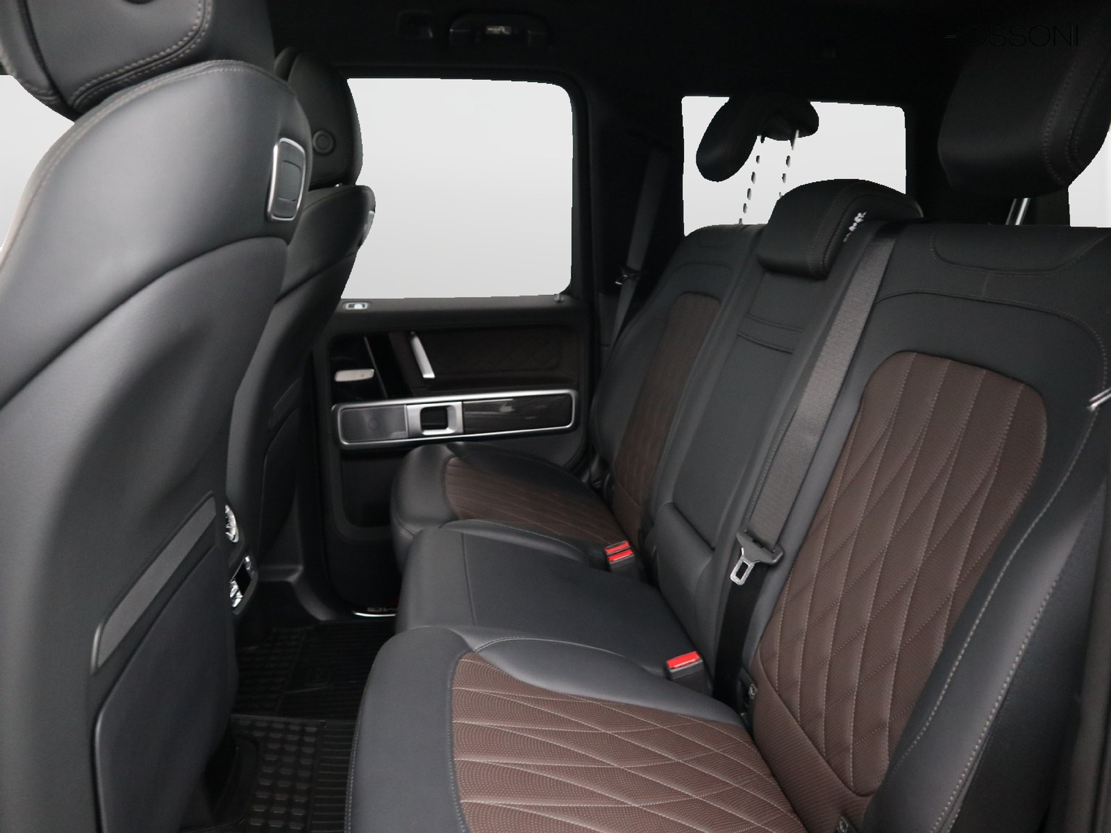 8 - AMG Classe G amg 63 v8 585cv 4x4 2 speedshift tct 9g