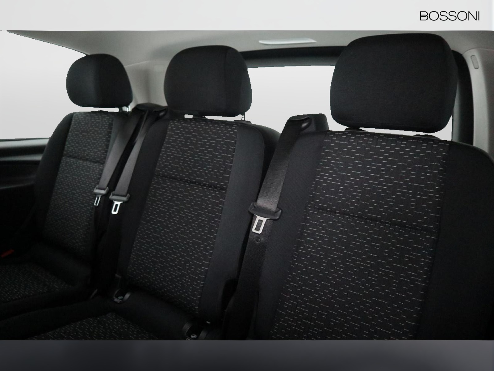 9 - Mercedes Vans Vito etourer 129 long 90kwh