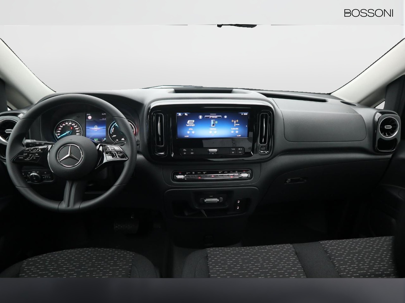 14 - Mercedes Vans Vito etourer 129 long 90kwh