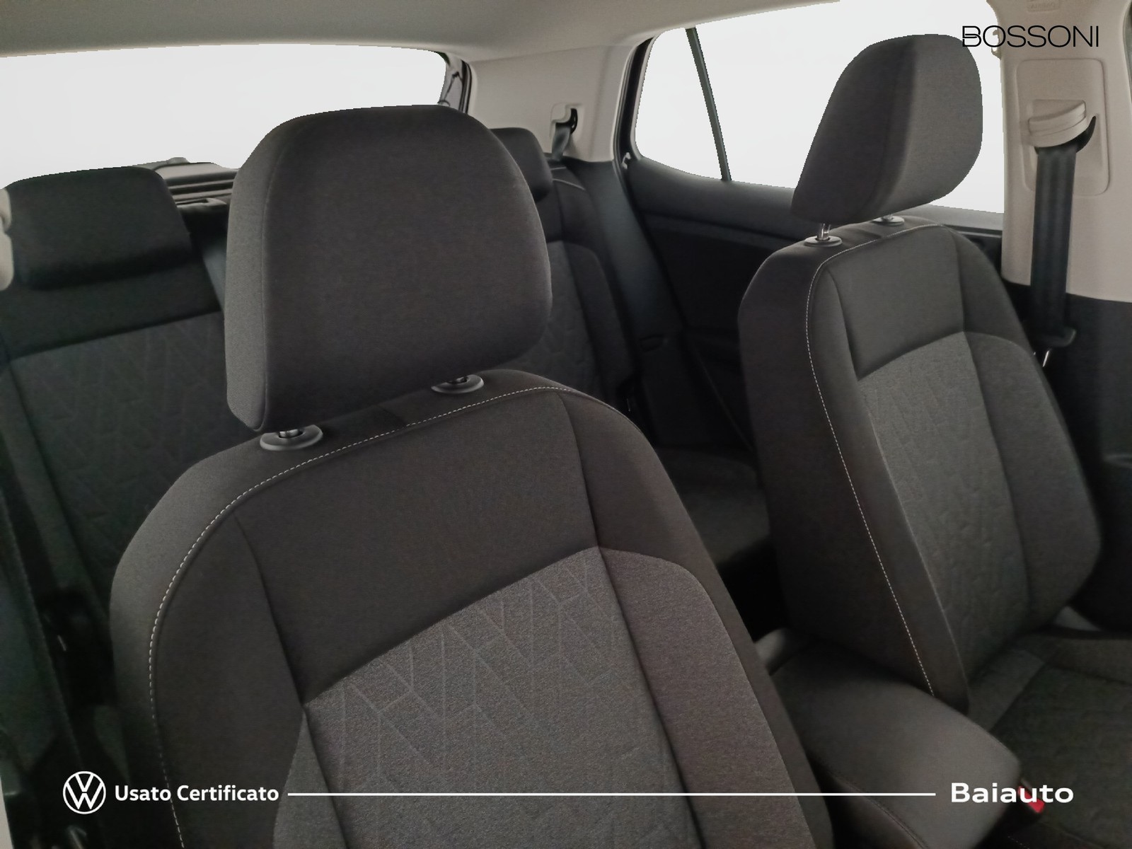 21 - Volkswagen T-Cross 1.0 tsi 115cv life dsg