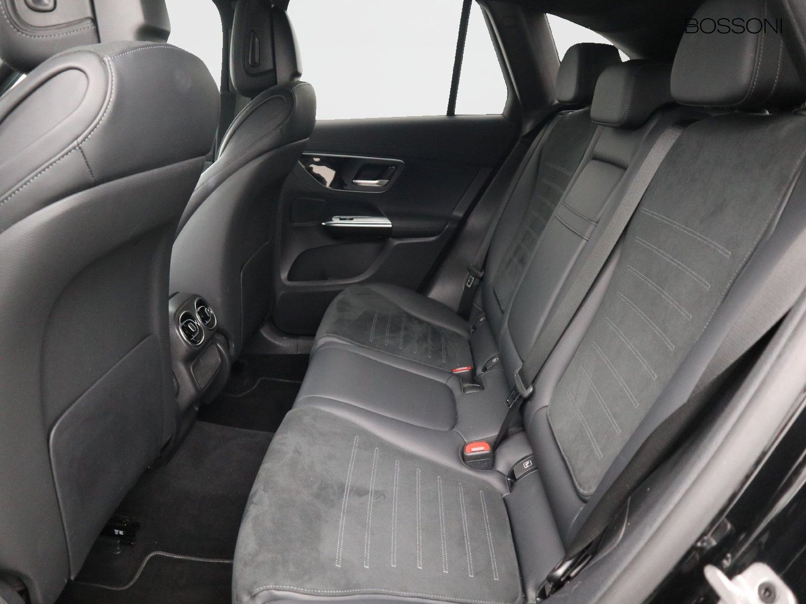 8 - Mercedes GLC suv 220 d amg advanced 4matic 9g-tronic