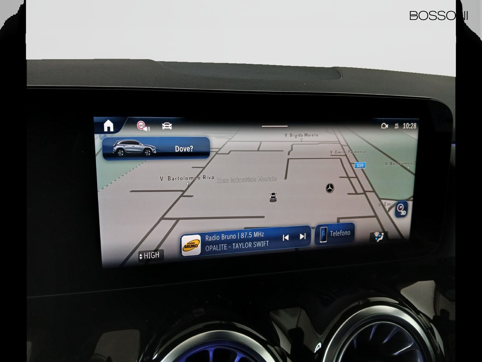 10 - Mercedes GLA 200 d amg line advanced plus 8g-dct