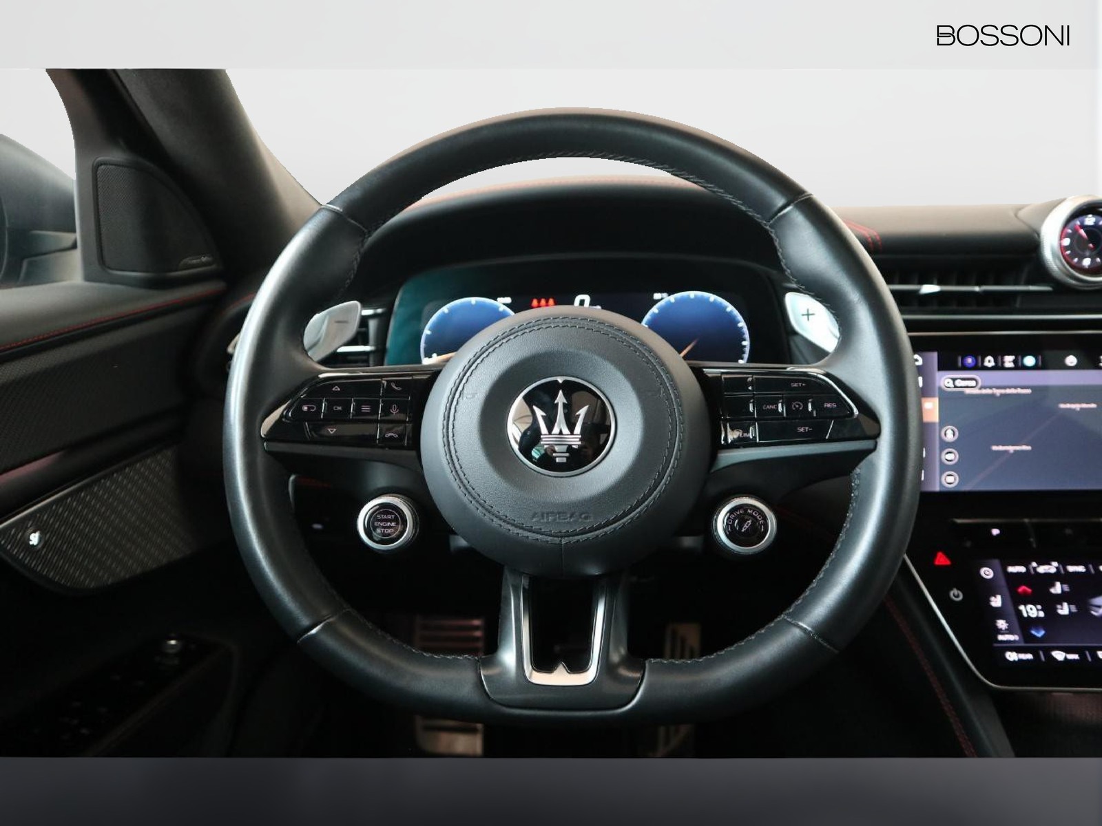 18 - Maserati Grecale 3.0 v6 v6 530cv trofeo awd