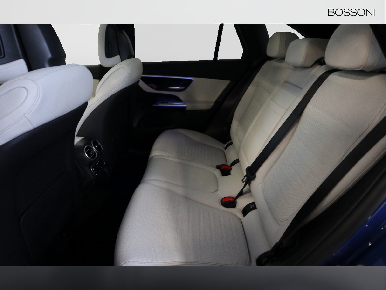 8 - Mercedes GLC suv 220 d amg premium plus 4matic 9g-tronic