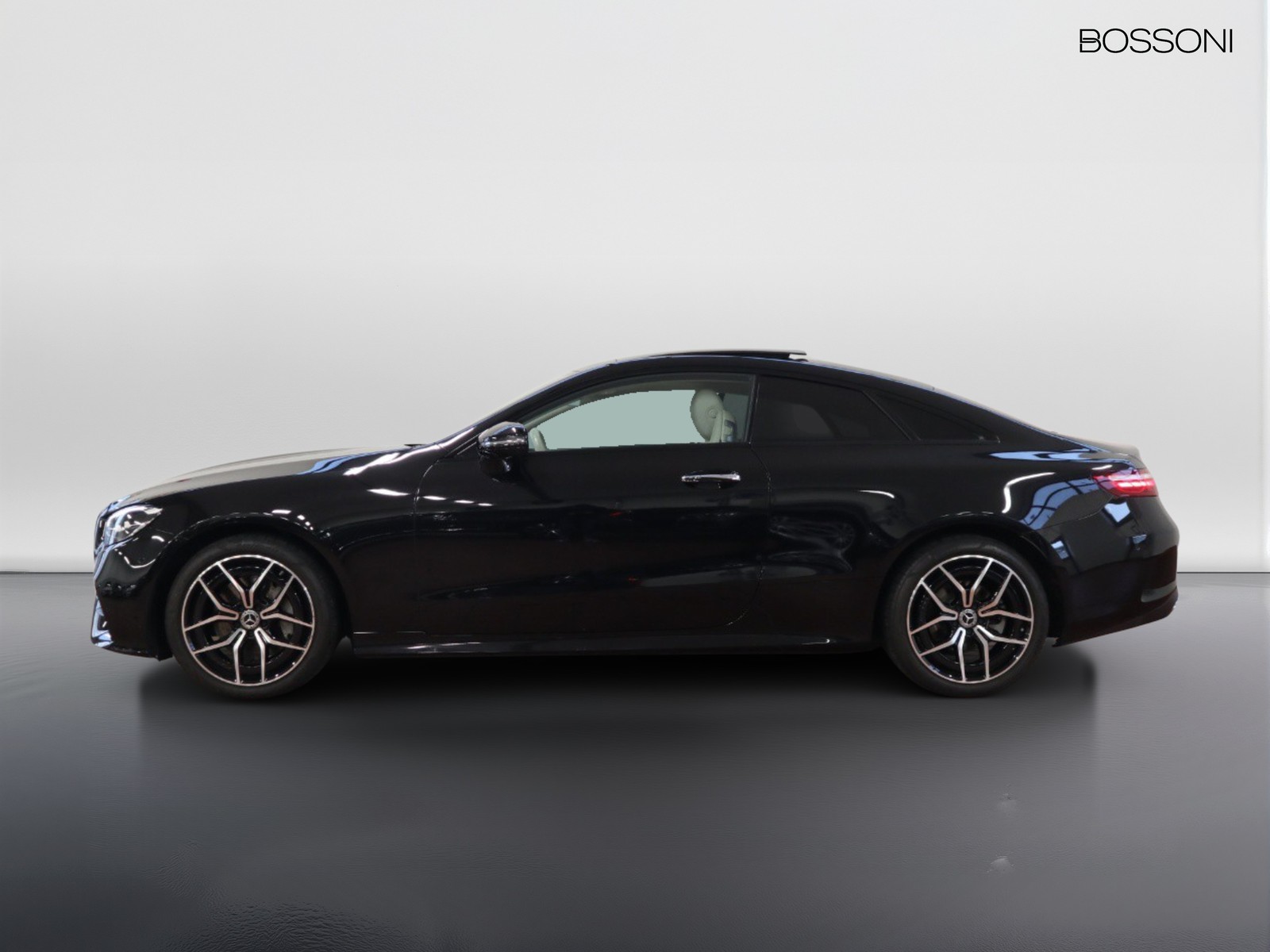3 - Mercedes Classe E coupe 300 d mild hybrid premium plus 4matic 9g-tronic