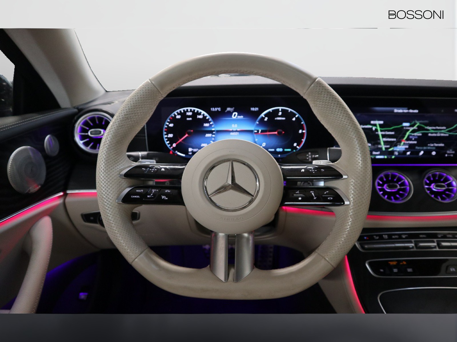 18 - Mercedes Classe E coupe 300 d mild hybrid premium plus 4matic 9g-tronic