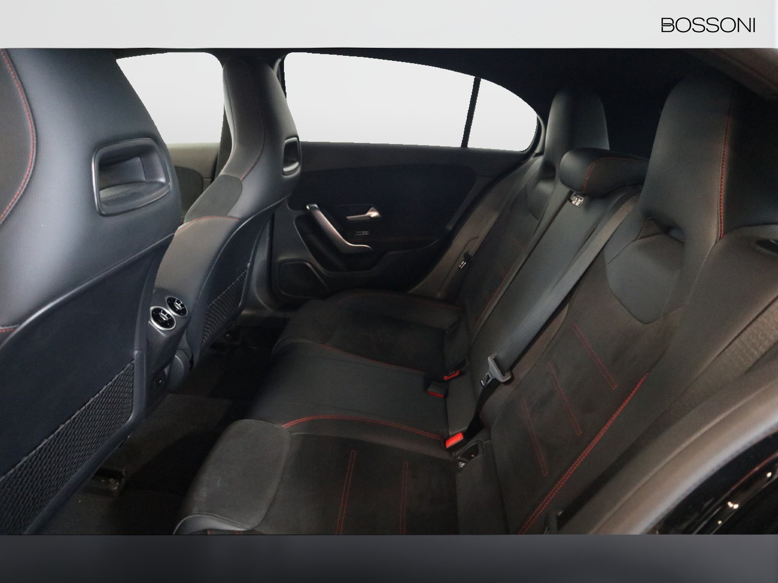 8 - Mercedes Classe A 200 d premium 8g-dct