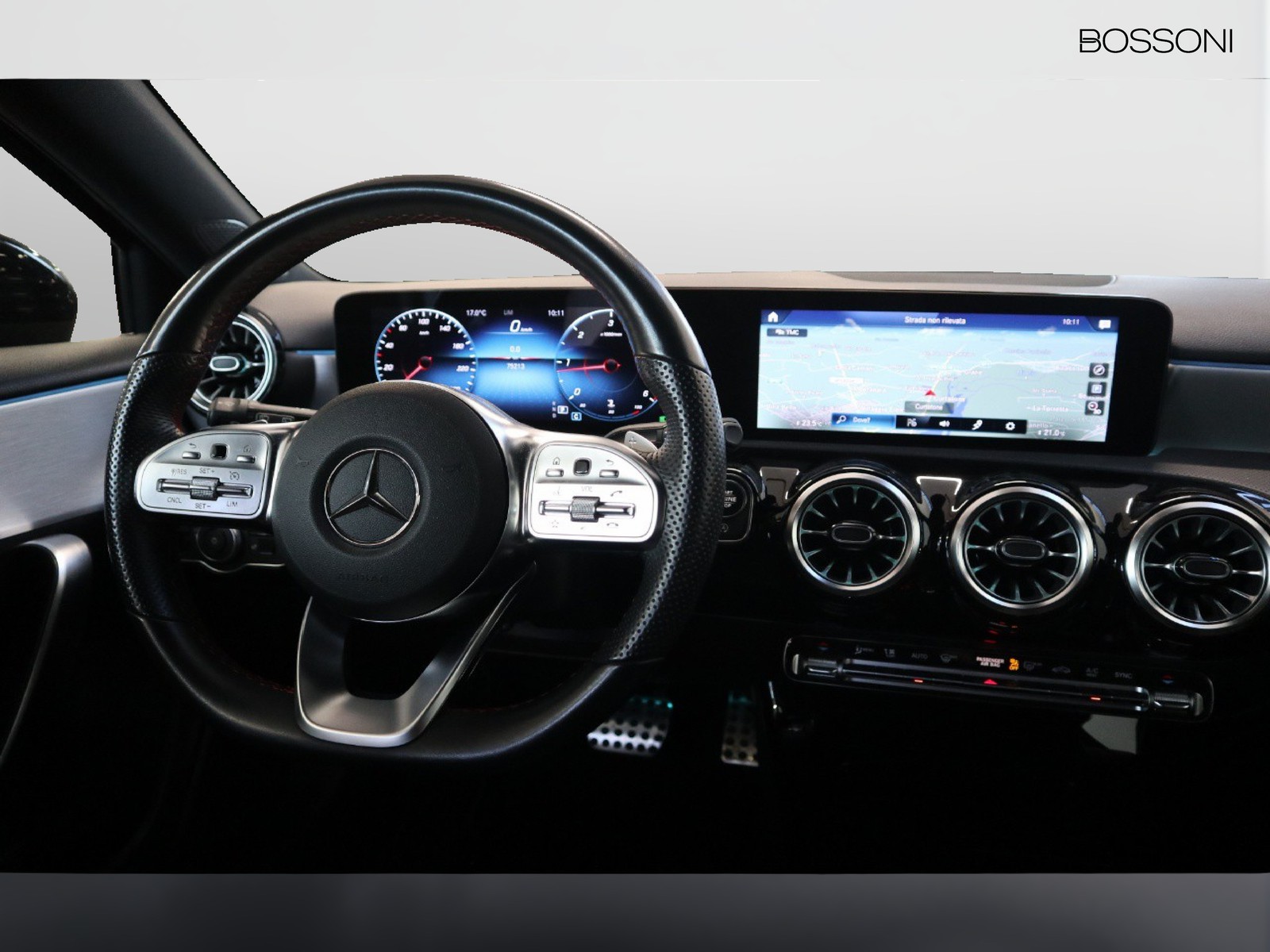 12 - Mercedes Classe A 200 d premium 8g-dct