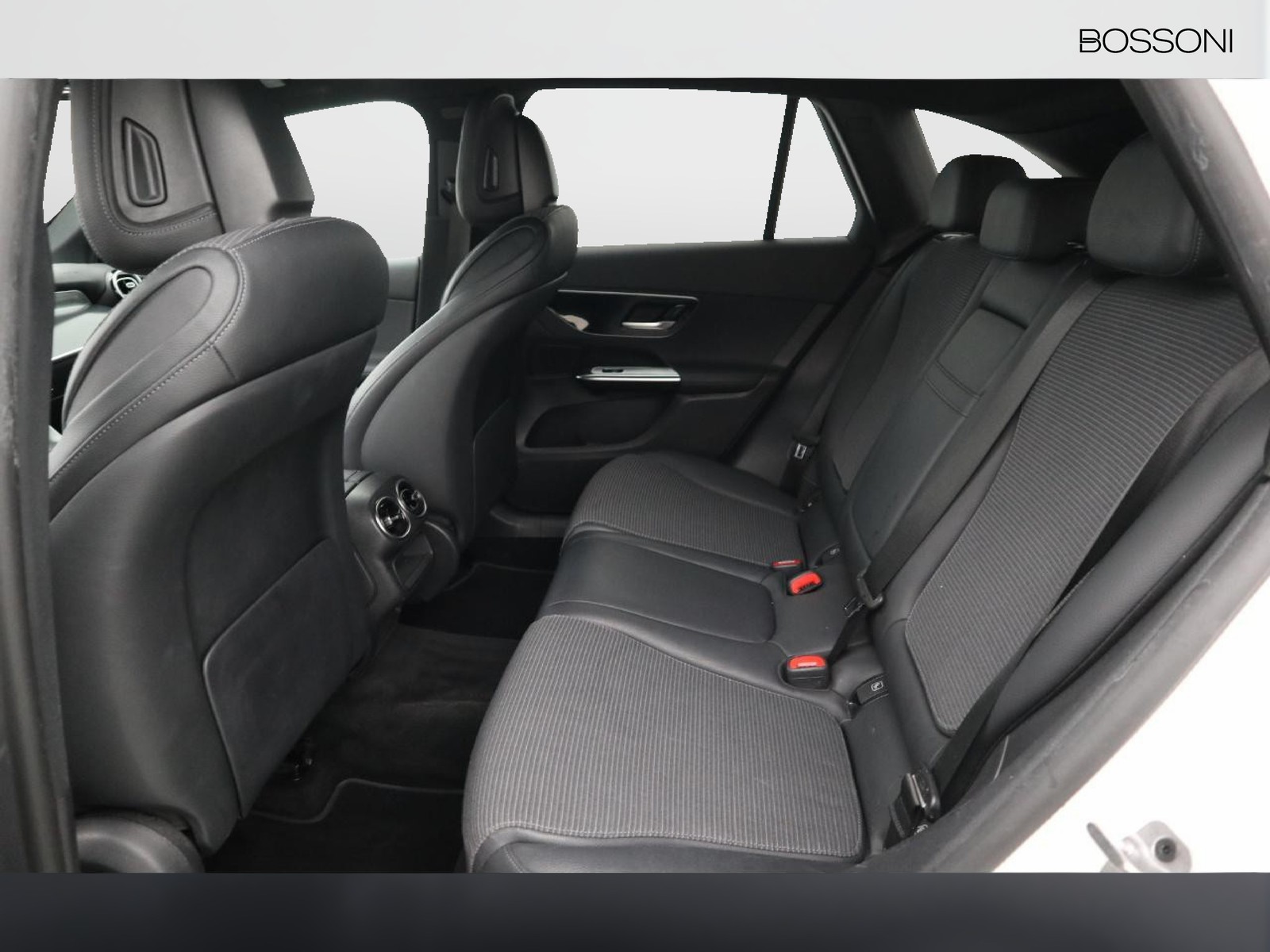 8 - Mercedes GLC suv 220 d advanced 4matic 9g-tronic