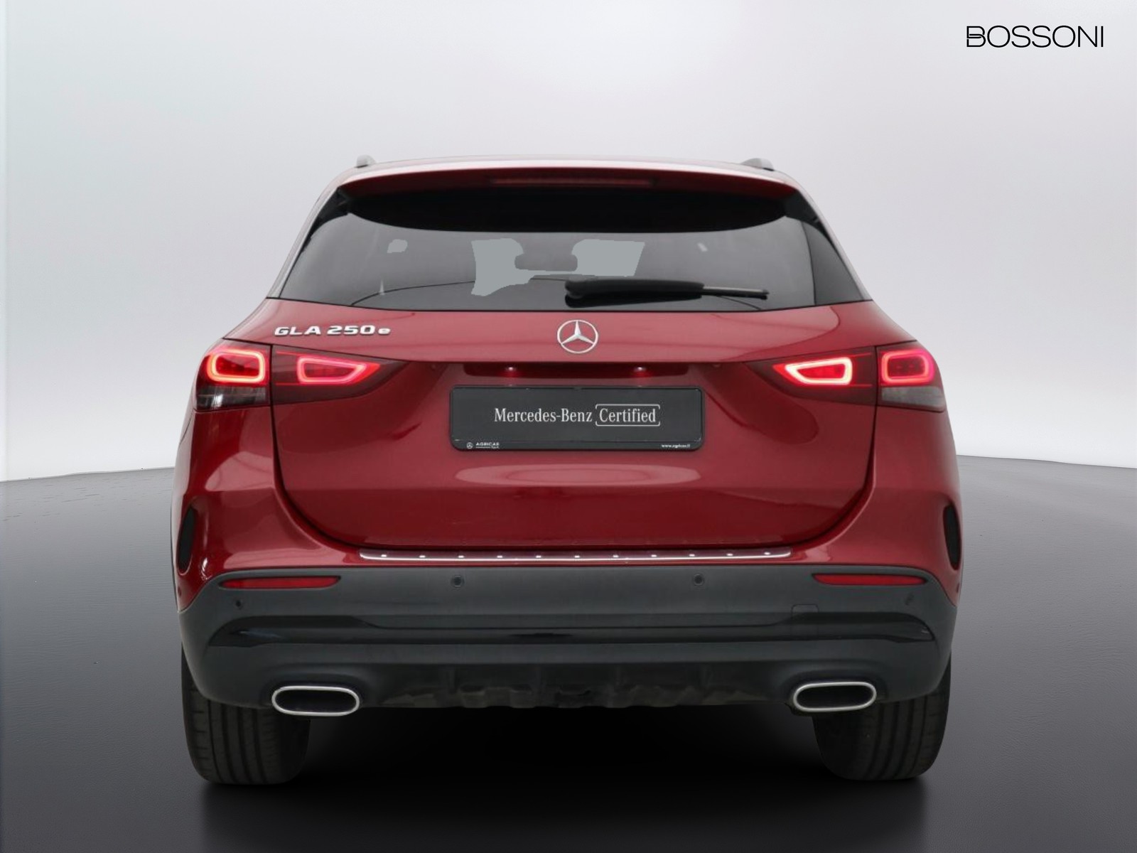 6 - Mercedes GLA 250 e plug in hybrid (e eq-power) premium 8g-dct