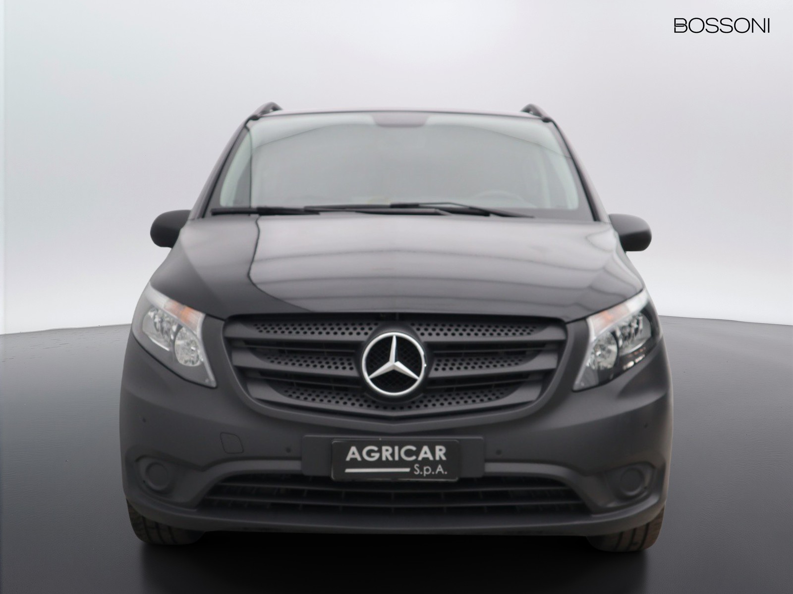 2 - Mercedes Vans Vito 116 cdi long tourer pro auto my20