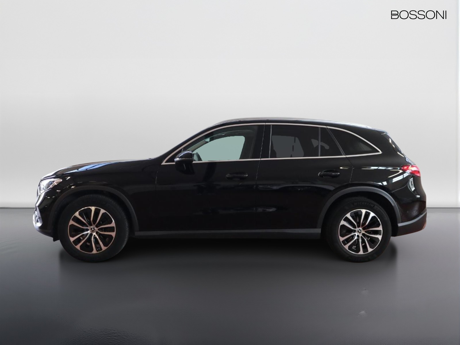 3 - Mercedes GLC suv 220 d advanced 4matic 9g-tronic
