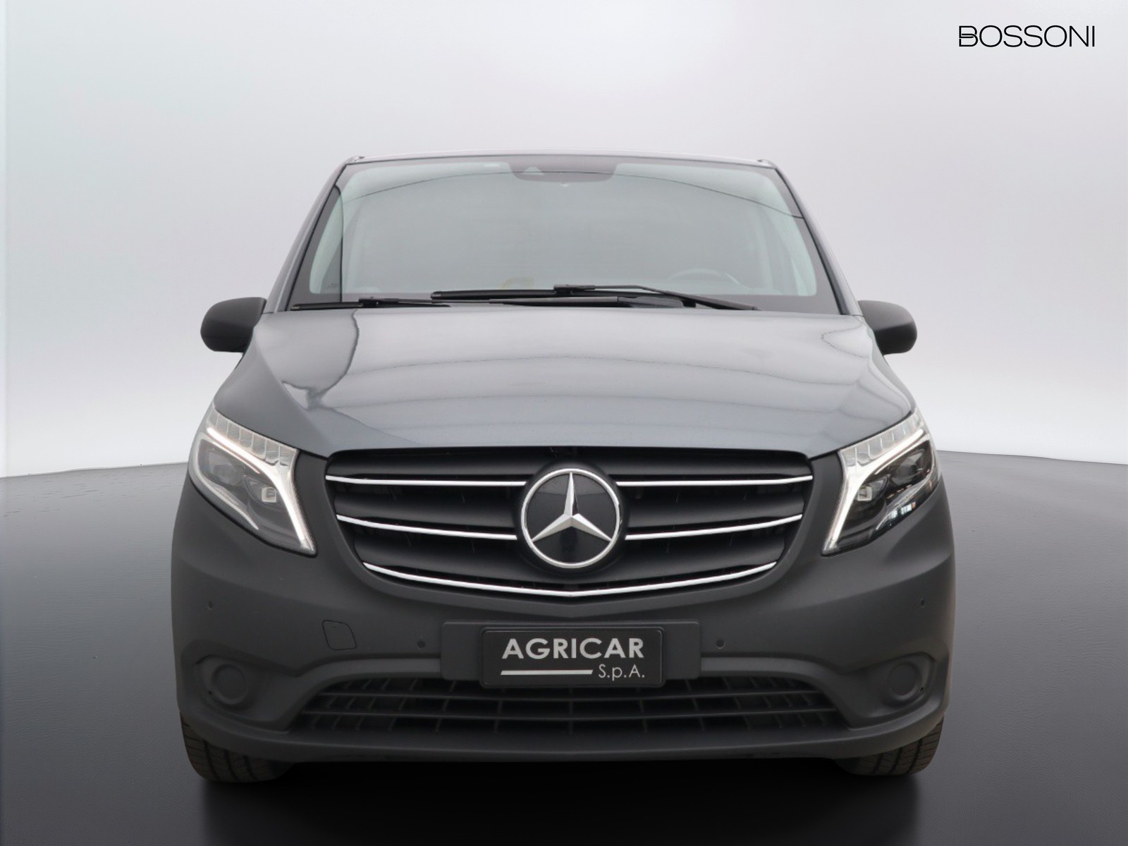 2 - Mercedes Vans Vito 119 cdi long auto my20