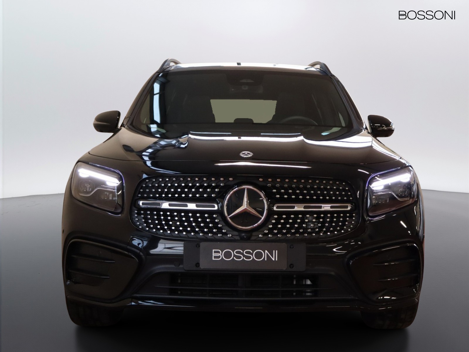 2 - Mercedes GLB 180 amg line premium 7g-dct