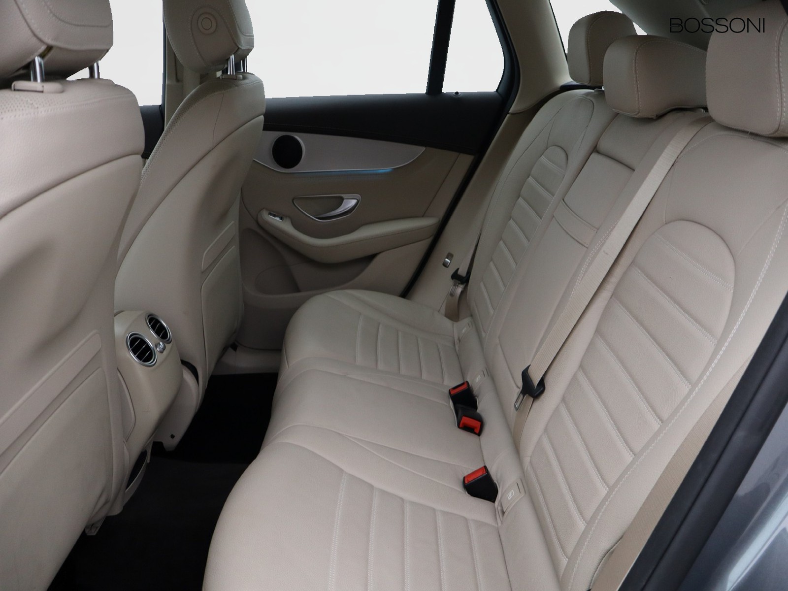 8 - Mercedes GLC suv 350 v6 d exclusive 4matic 9g-tronic