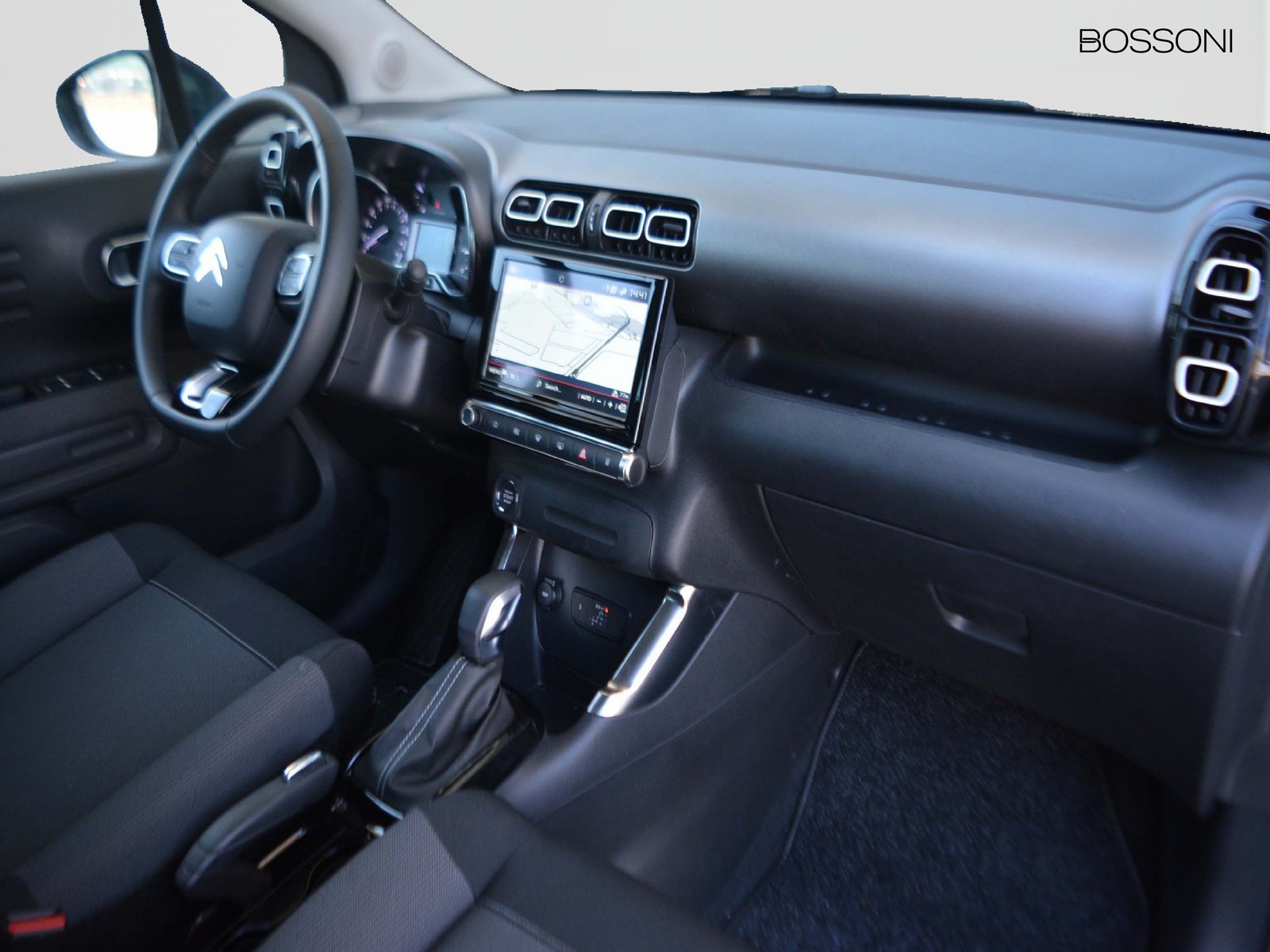 8 - Citroen C3 Aircross 1.2 puretech max eat6 s&s