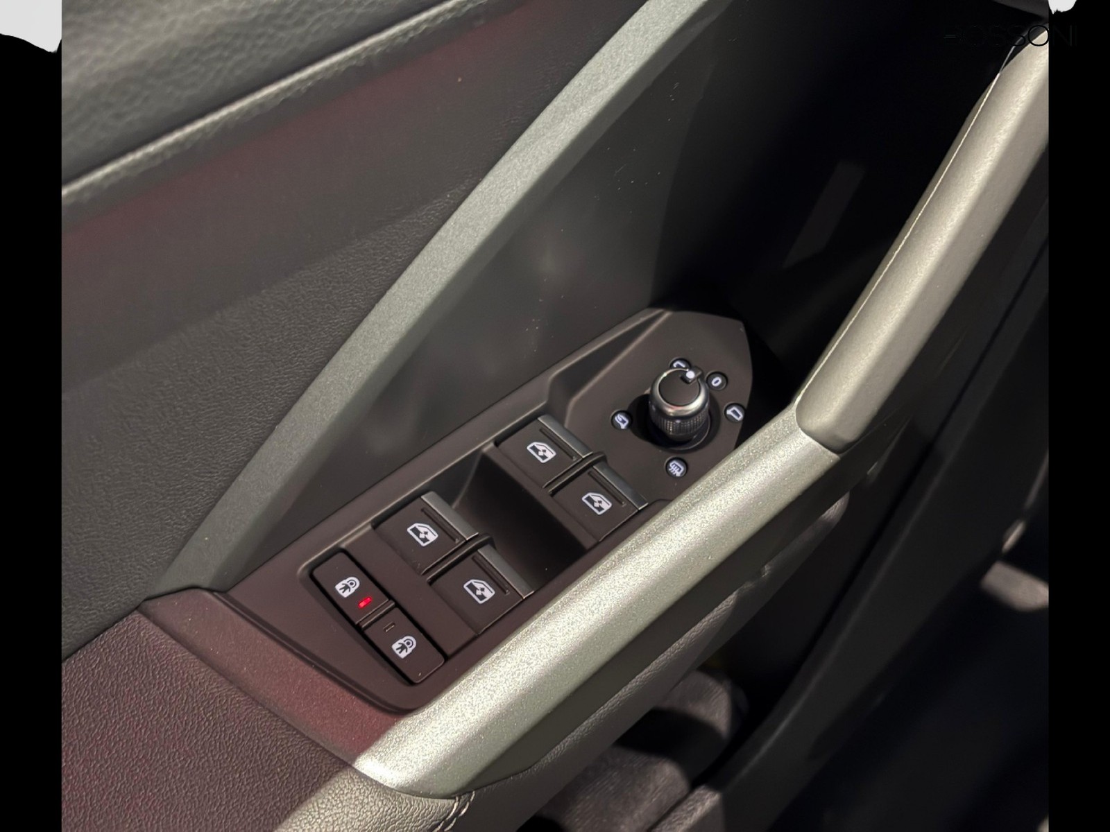 17 - Audi Q3 35 2.0 tdi business advanced s tronic