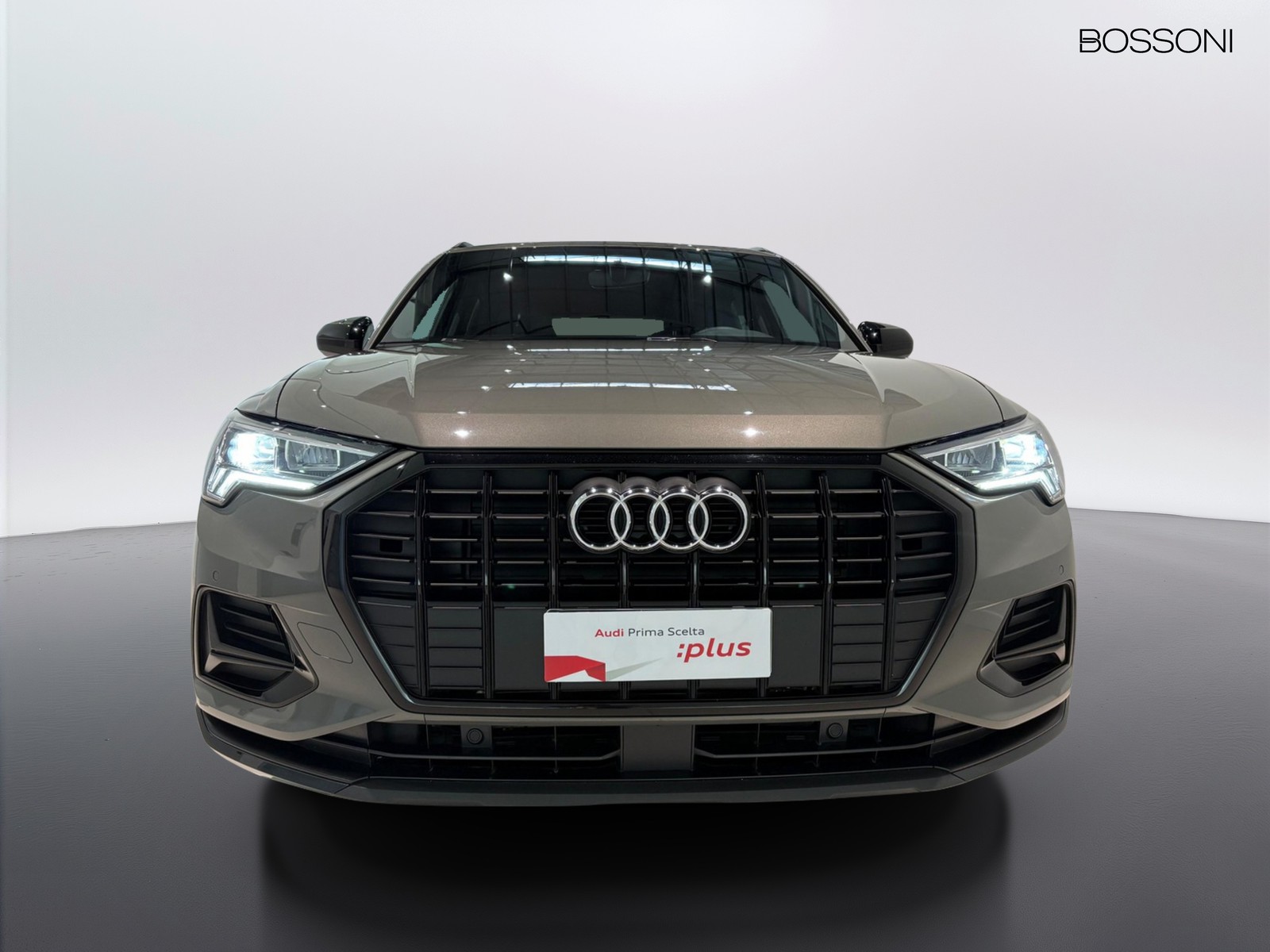 27 - Audi Q3 35 2.0 tdi business advanced s tronic