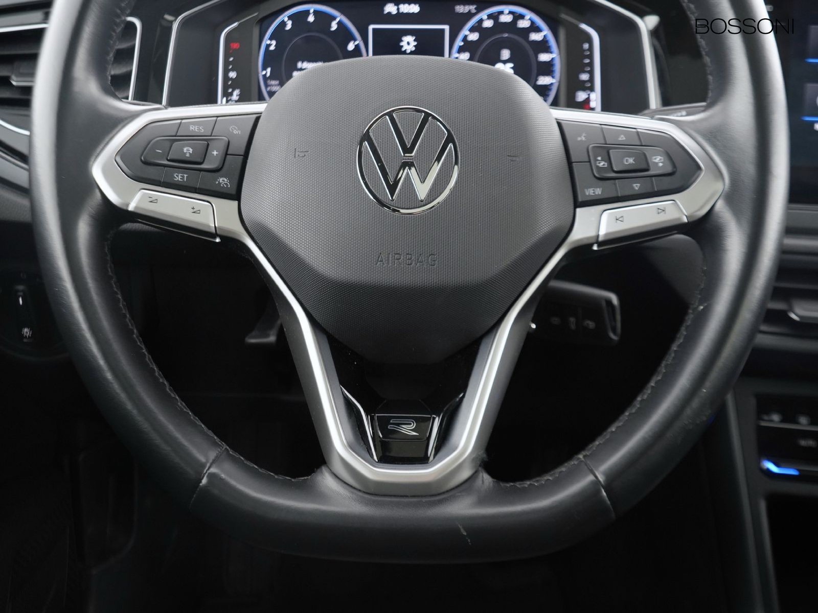 15 - Volkswagen Taigo 1.5 tsi act 150cv r-line dsg