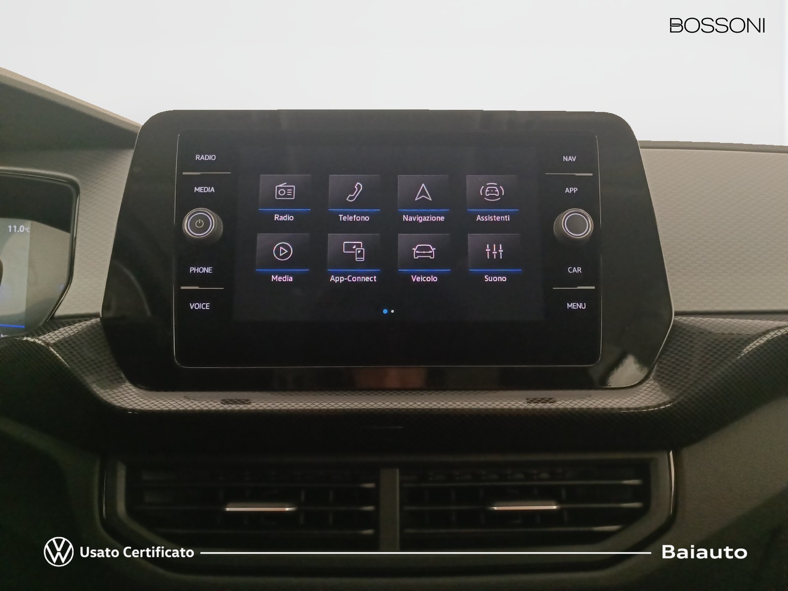 10 - Volkswagen T-Cross 1.0 tsi 95cv life