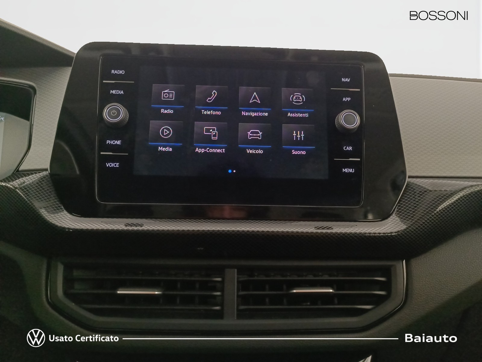 10 - Volkswagen T-Cross 1.0 tsi 115cv life dsg