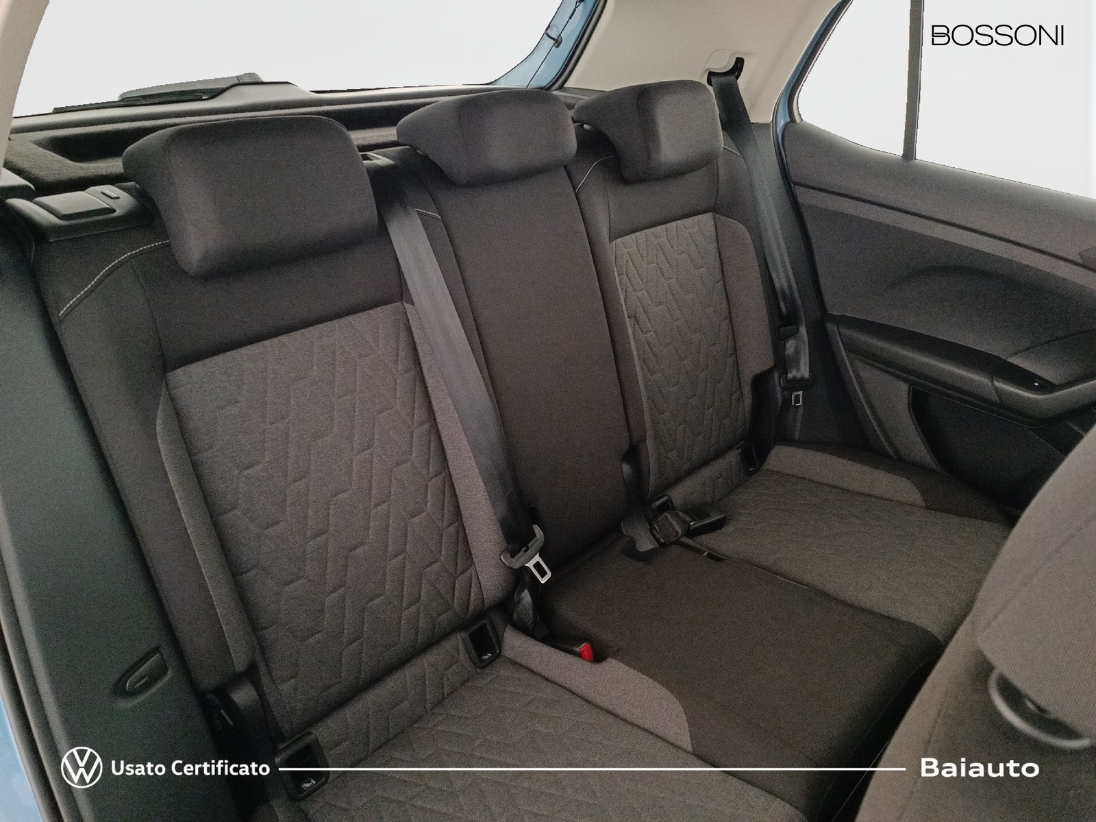 18 - Volkswagen T-Cross 1.0 tsi 115cv life dsg