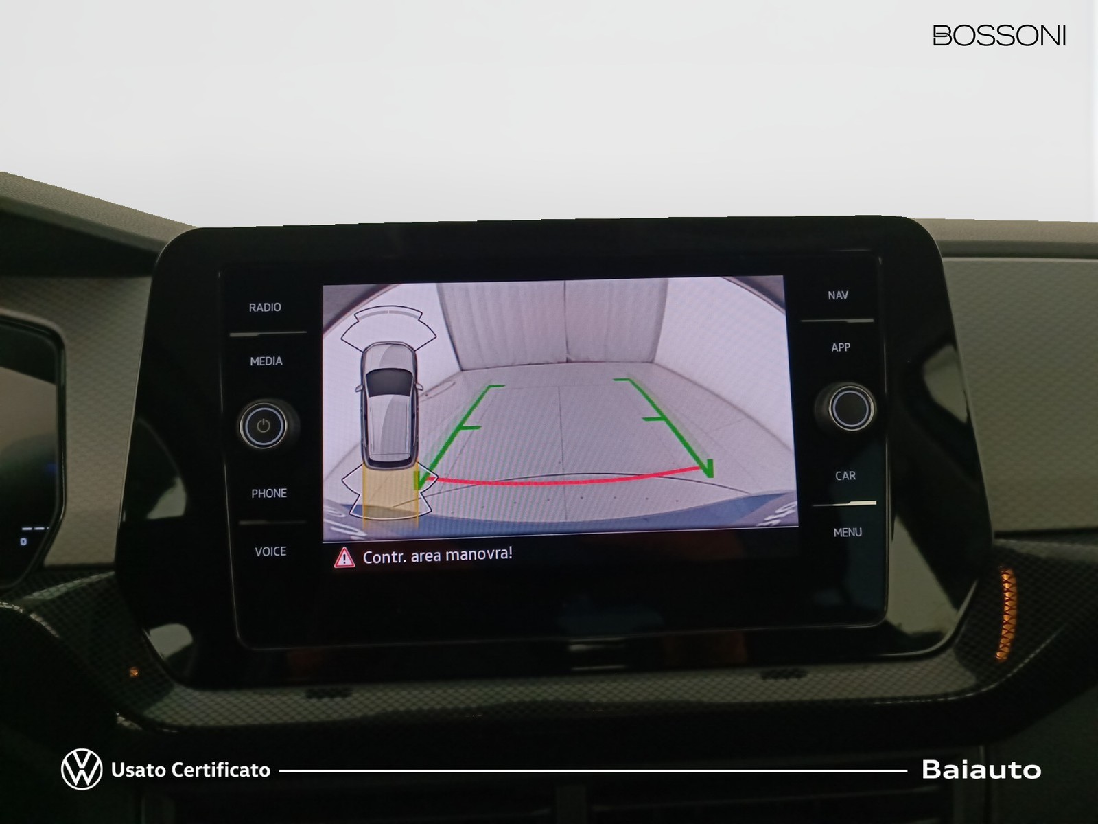 24 - Volkswagen T-Cross 1.0 tsi 115cv life dsg
