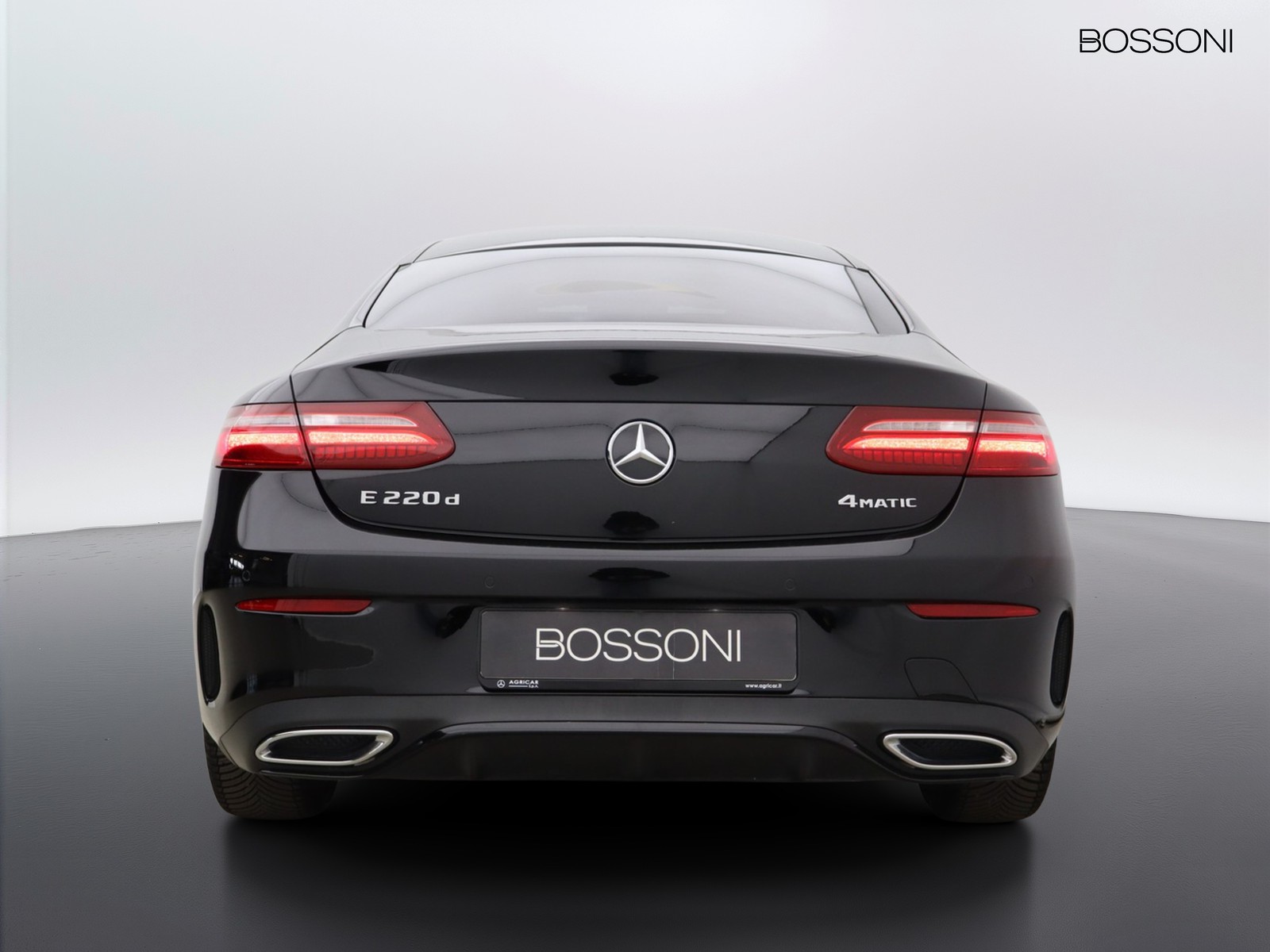 5 - Mercedes Classe E coupe 220 premium 4matic 9g-tronic plus