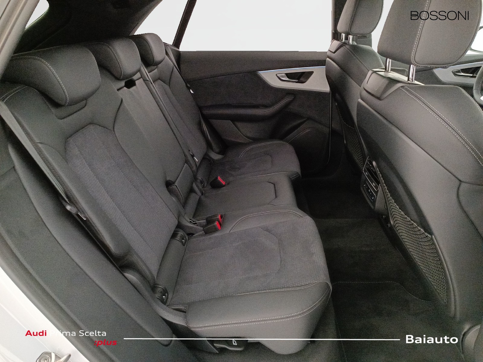 26 - Audi Q8 3.0 v6 tfsi e 394cv s line edition quattro tiptronic