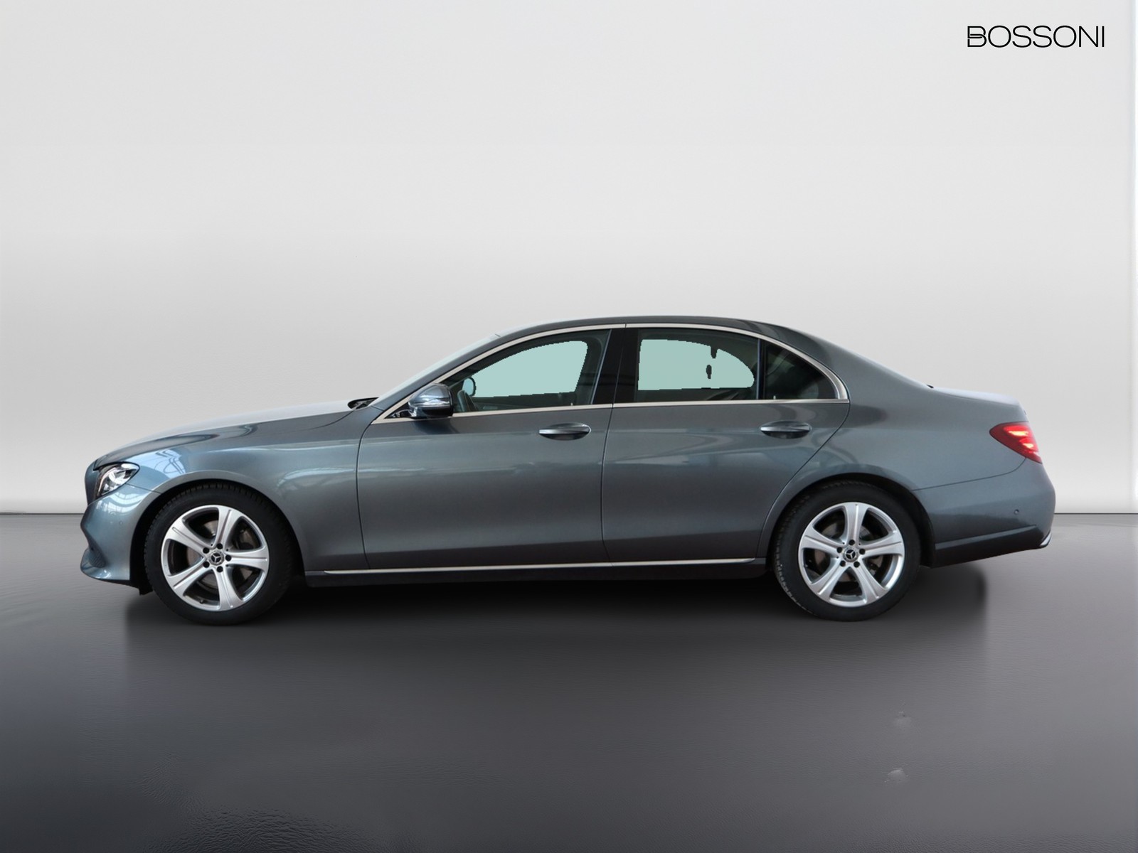 3 - Mercedes Classe E berlina 220 d business sport 4matic 9g-tronic plus