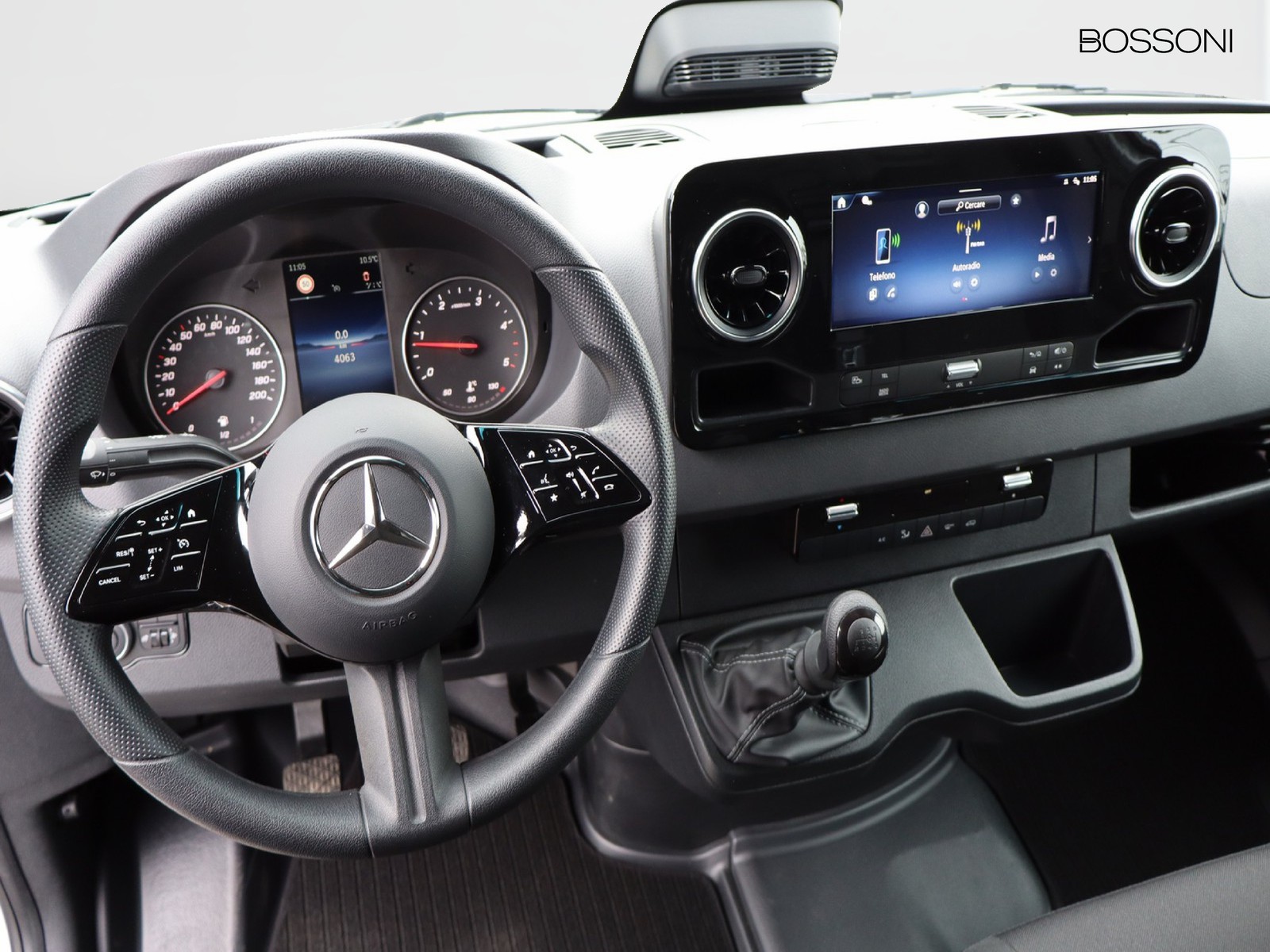 11 - Mercedes Vans Sprinter 315 rwd 2.0 cdi f 37/35 pro