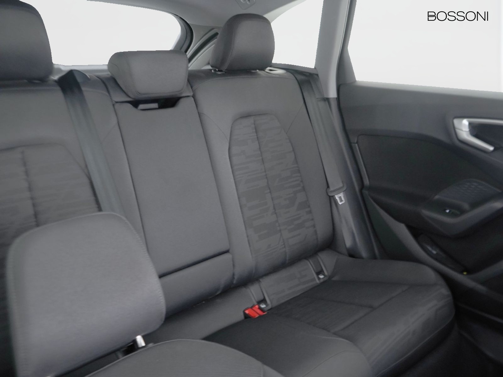 21 - Audi A5 avant 2.0 tdi mhev+ 204cv business advanced