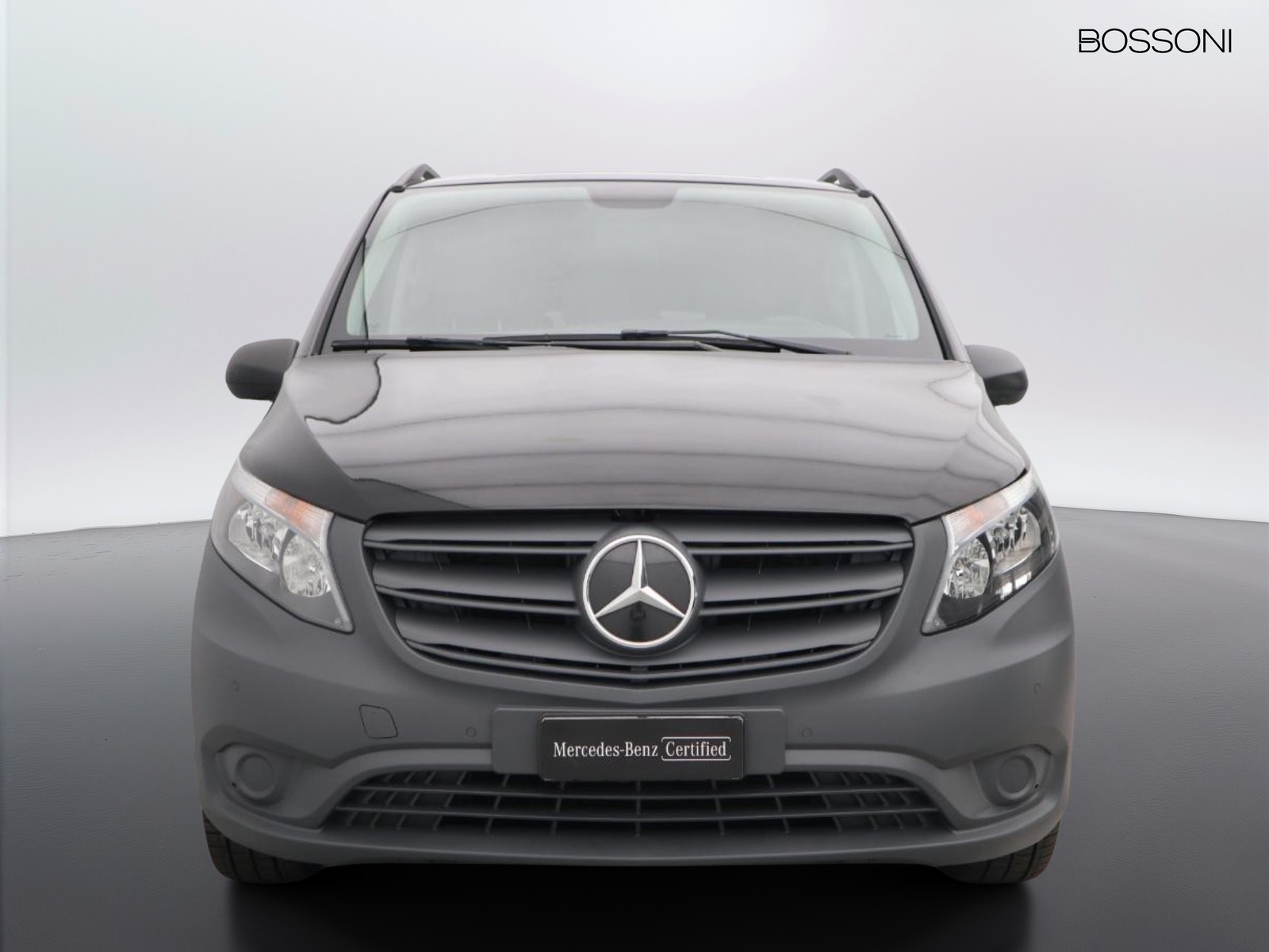 2 - Mercedes Vans Vito 114 cdi long tourer pro auto my20