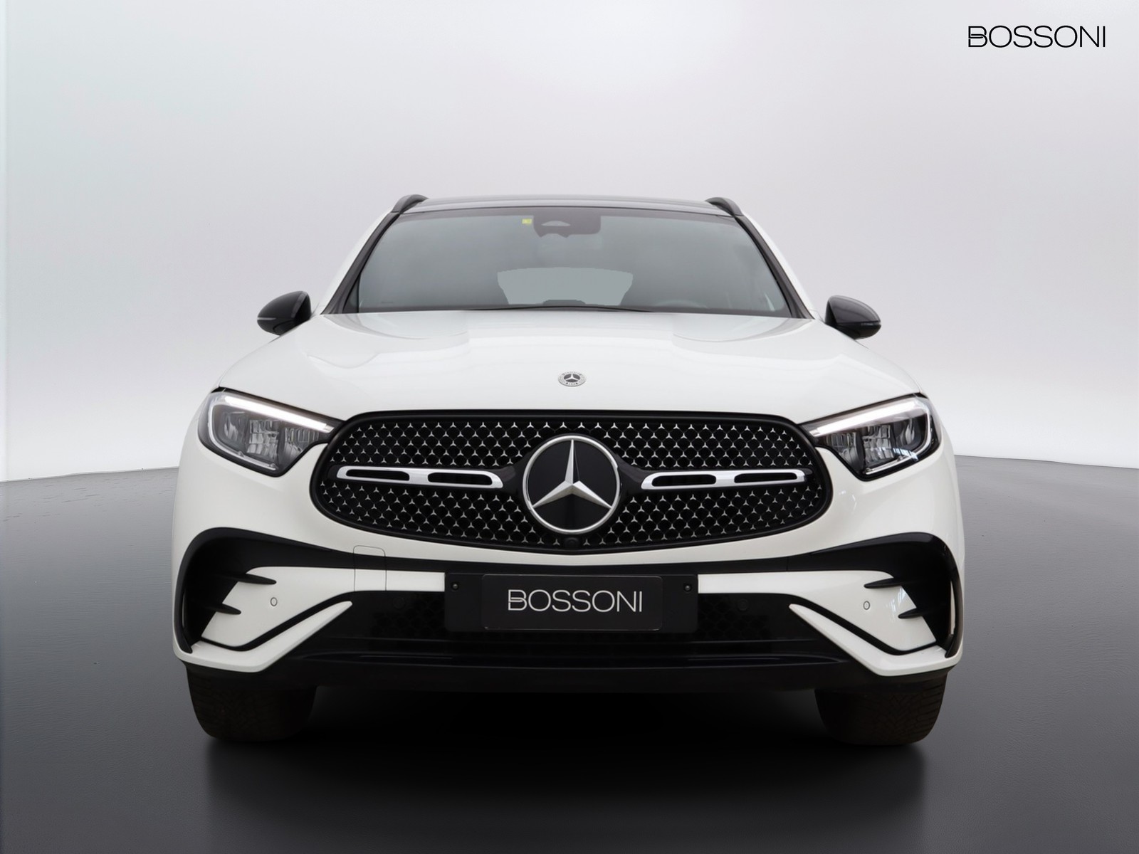 2 - Mercedes GLC suv 300 de plug in hybrid amg line advanced 4matic 9g-tronic