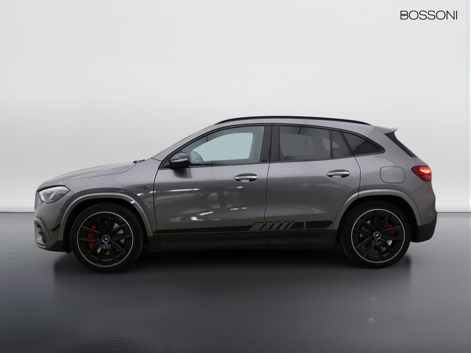 3 - AMG GLA amg 35 amg line advanced 4matic 8g-dct