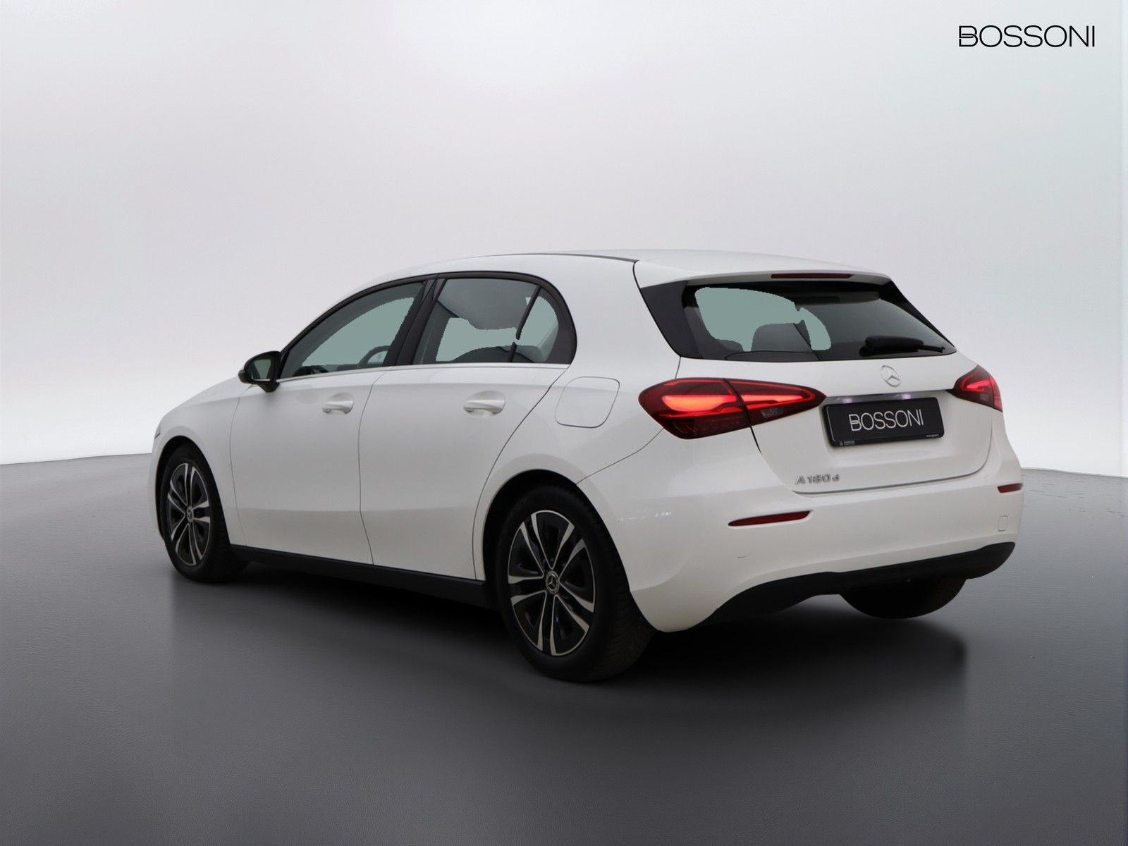 5 - Mercedes Classe A 180 d advanced speedshift dct amg 8g