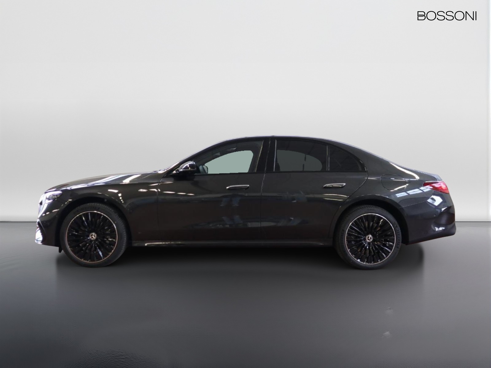 3 - Mercedes Classe E berlina 300 de plug in hybrid amg line premium 4matic 9g-tronic