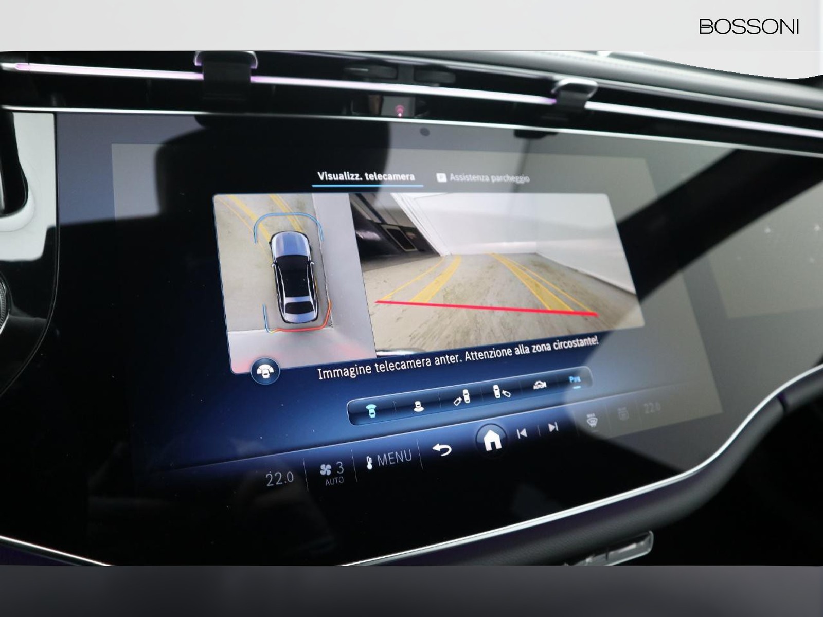 12 - Mercedes Classe E berlina 220 d amg line premium 4matic 9g-tronic