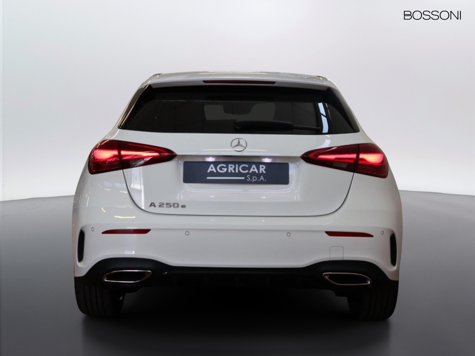 6 - Mercedes Classe A 250 e plug-in-hybrid amg line advanced plus speedshift dct amg 8g