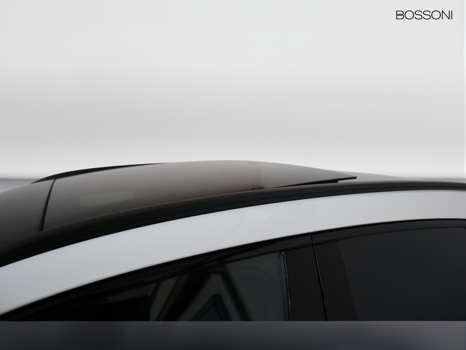 18 - Mercedes GLA 200 d amg line premium 4matic 8g-dct