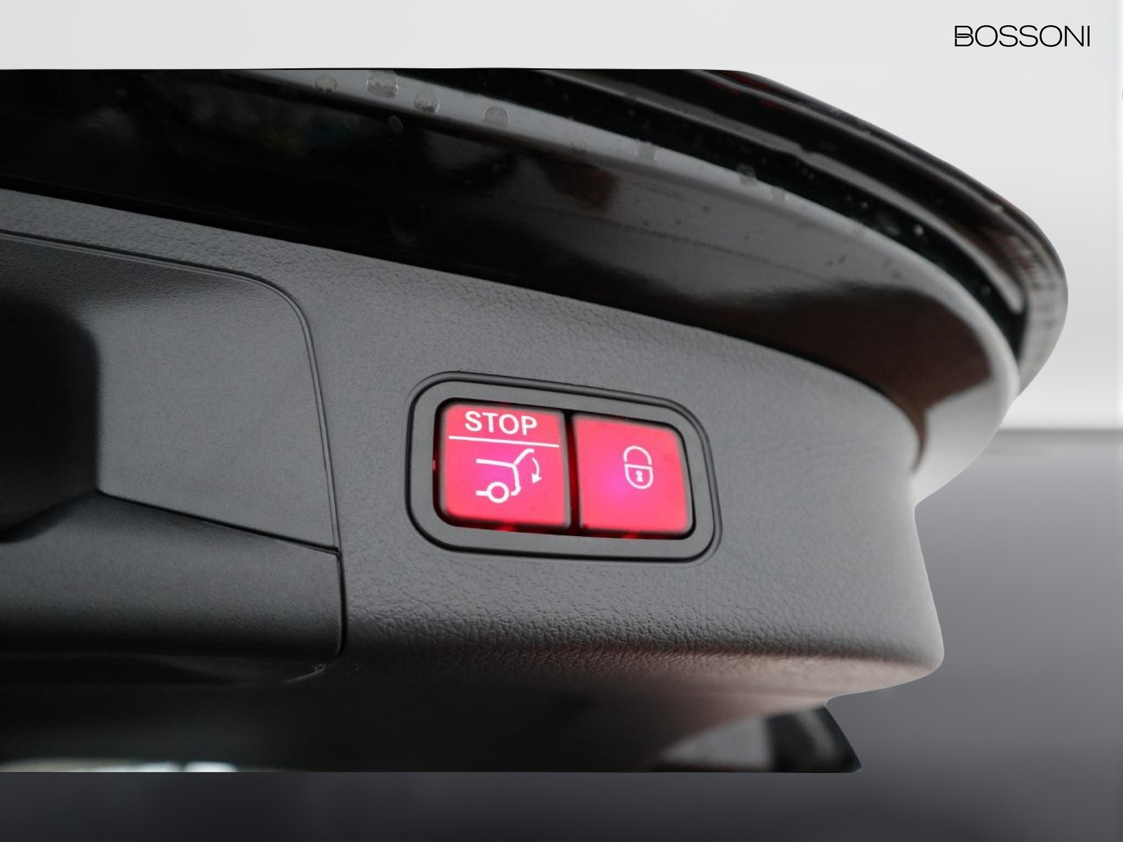 18 - Mercedes GLA 200 d amg line premium 4matic 8g-dct