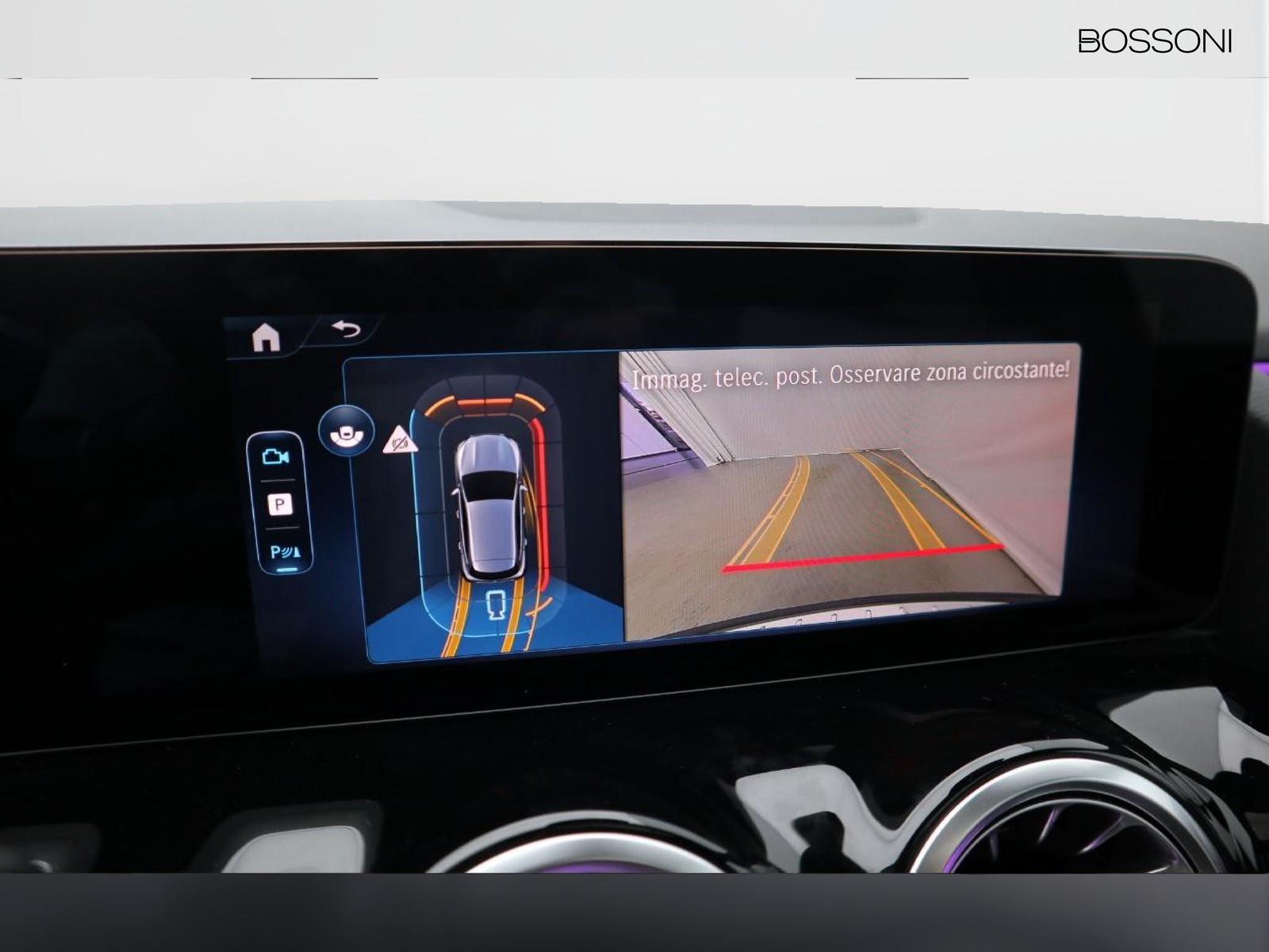 11 - Mercedes GLA 200 d amg line premium 8g-dct