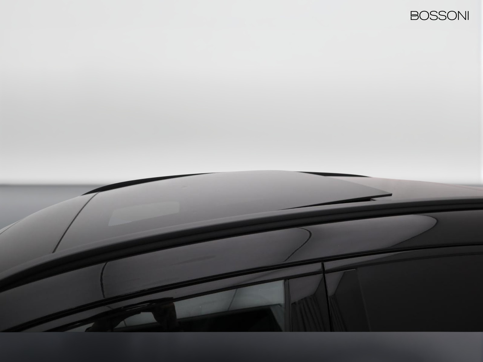 18 - Mercedes GLA 200 d amg line premium 8g-dct