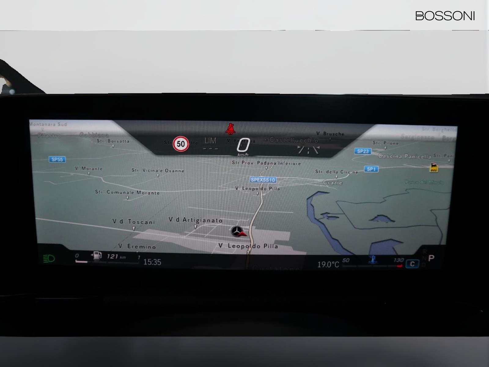 16 - Mercedes GLA 200 d amg line premium 4matic 8g-dct