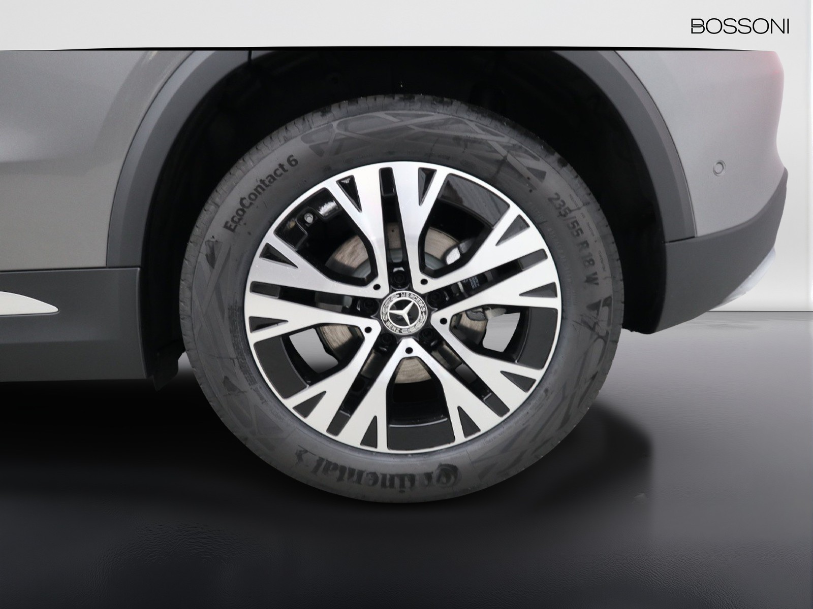 4 - Mercedes GLA 200 d progressive advanced plus 4matic 8g-dct