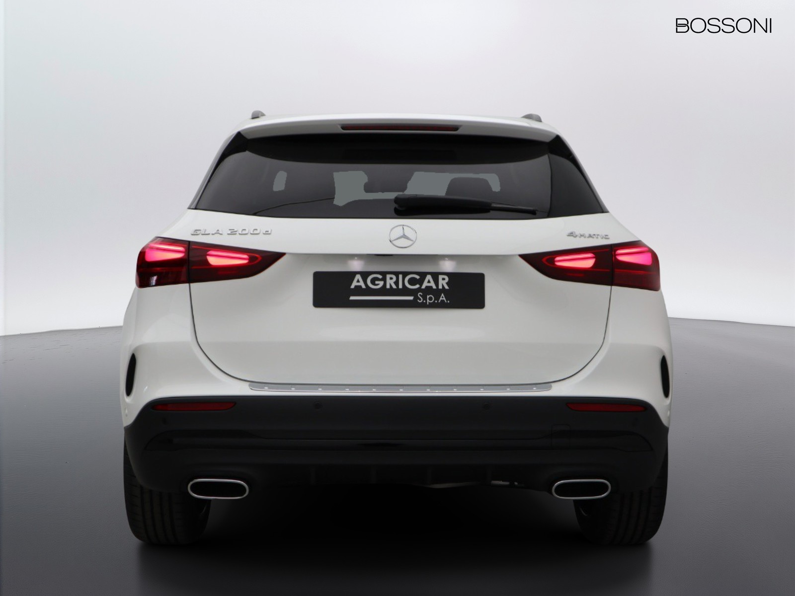 6 - Mercedes GLA 200 d amg line premium 4matic 8g-dct