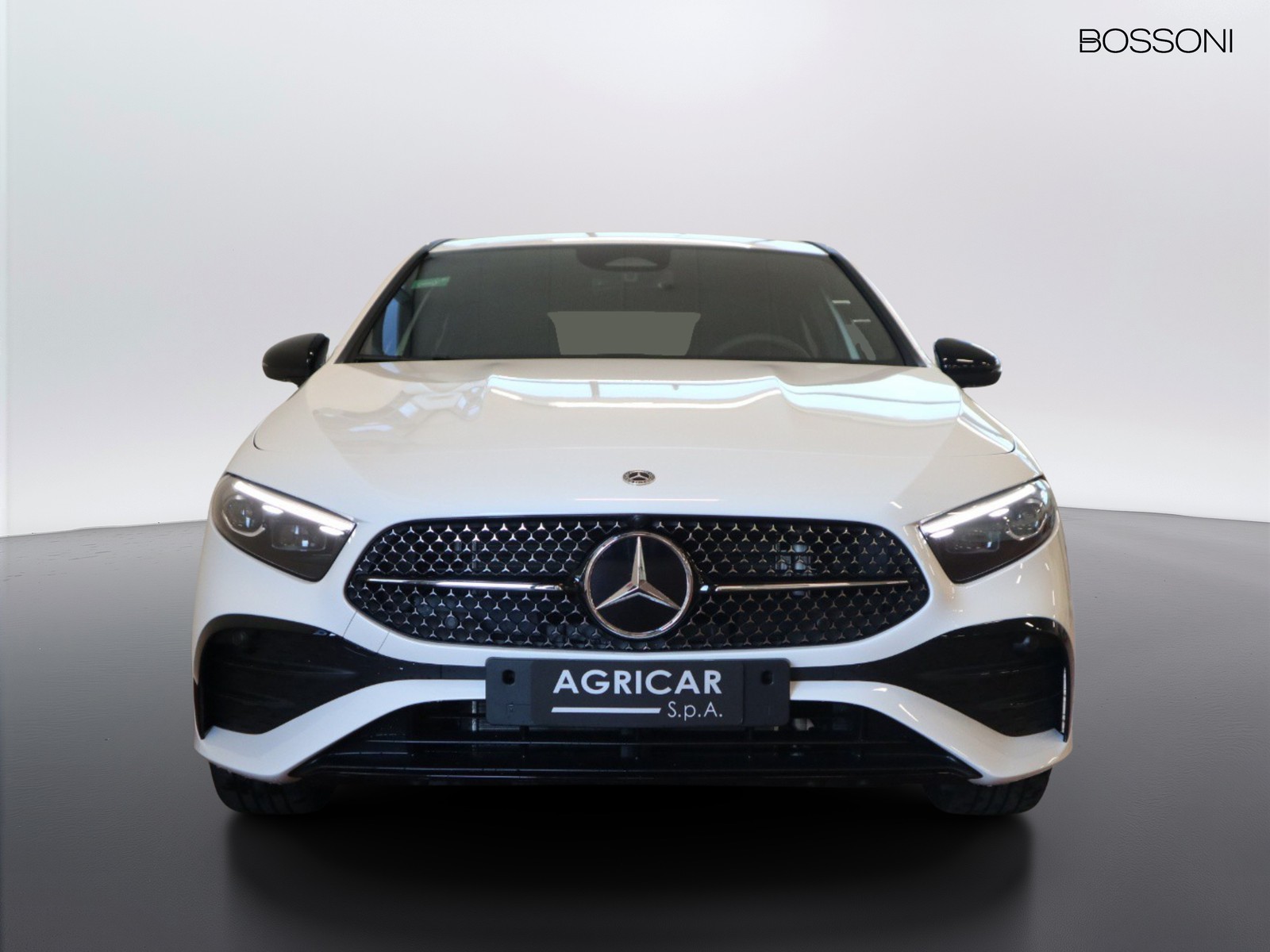 2 - Mercedes Classe A 250 e plug-in-hybrid amg line premium speedshift dct amg 8g