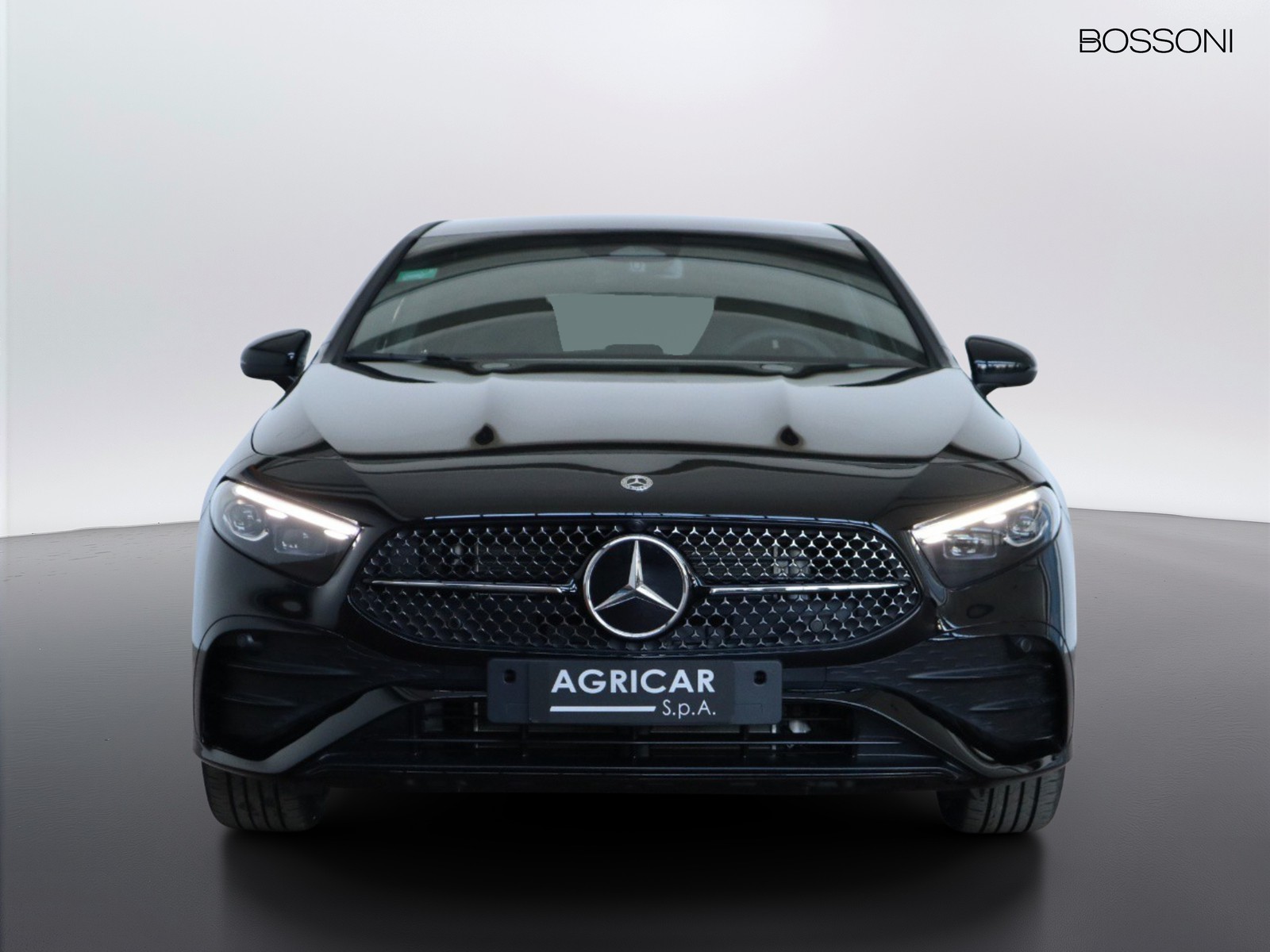 2 - Mercedes Classe A 250 e plug-in-hybrid amg line advanced plus speedshift dct amg 8g