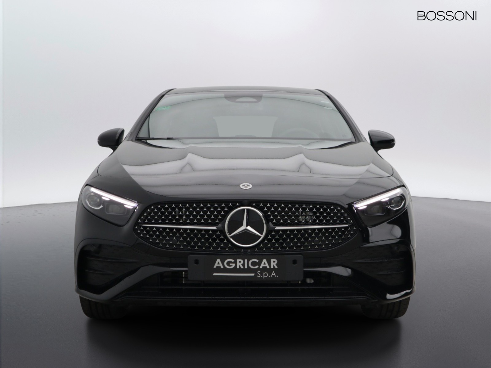 2 - Mercedes Classe A 250 e plug-in-hybrid amg line premium speedshift dct amg 8g