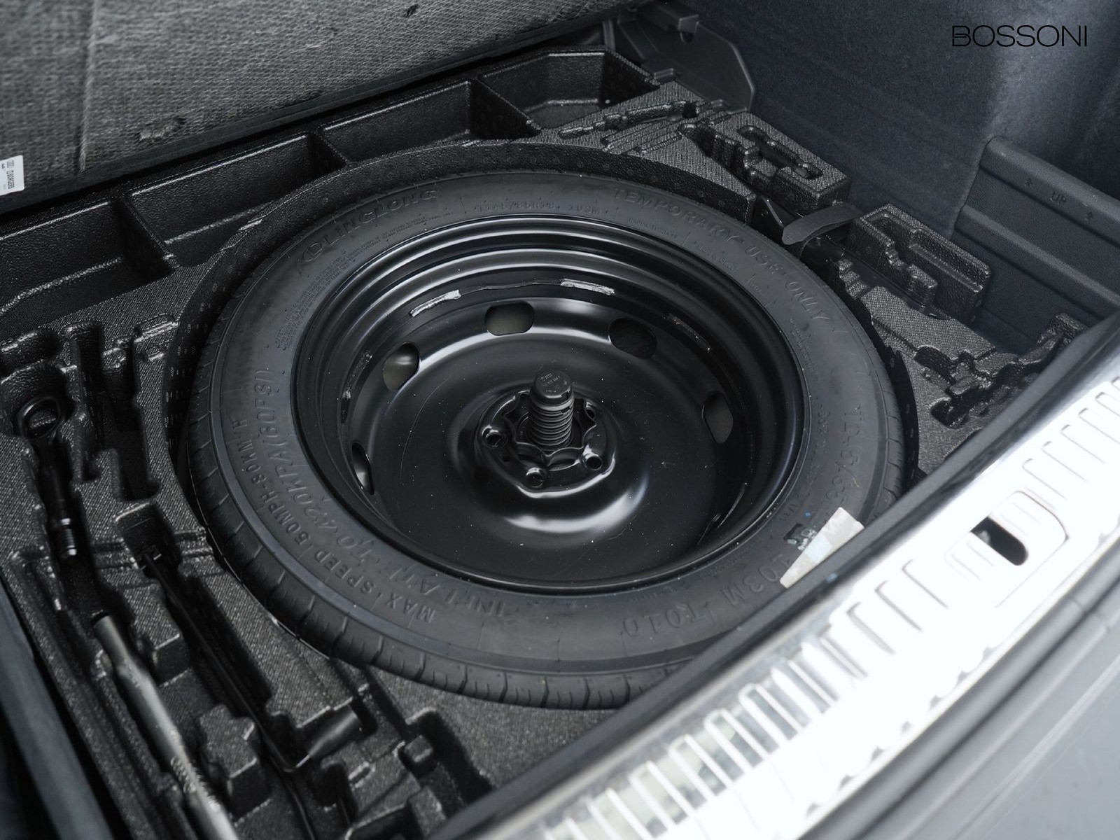 33 - Audi Q3 sportback 40 2.0 tdi 193cv s line edition quattro s tronic